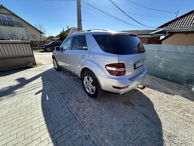 MERCEDES-BENZ ML 300 CDI BlueEFFICIENCY (Automata)