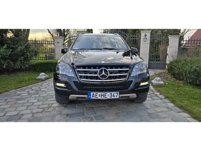 MERCEDES-BENZ ML 300 CDI BlueEFFICIENCY (Automata) Grand Edition Nem légrugós Magán személytől