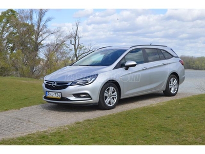 OPEL ASTRA K Sports Tourer 1.4 T Innovation Magyaro-i