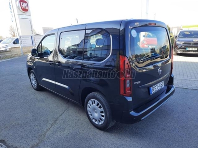 OPEL COMBO Life 1.2 T Enjoy (7 személyes )