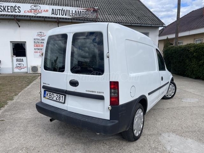 OPEL COMBO ROZSDAMENTES SZÉP ÁLLAPOT!!!!