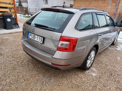 SKODA OCTAVIA 1.4 TSI Style DSG