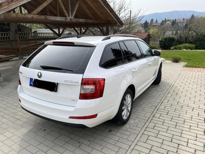 SKODA OCTAVIA 1.8 TSI Style 4x4 DSG Euro 6