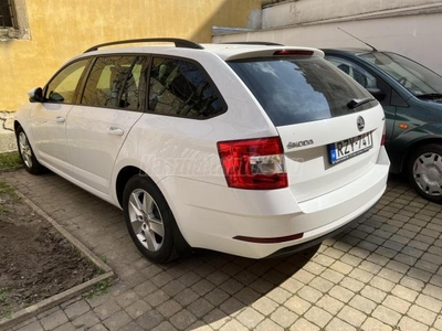 SKODA OCTAVIA Combi 1.5 TSI ACT Style