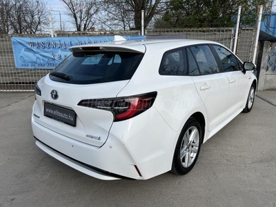 TOYOTA COROLLA Touring Sports 1.8 Hybrid Comfort e-CVT FOGLALÓZVA! 2019 - led - navi - kamera - tolatóradar - ülésfűtés