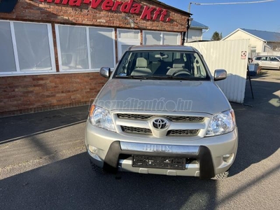 TOYOTA HI LUX Hilux 2.5 D-4D 4x4 Double Terra SZÉP!!N .E.T.T.O.!