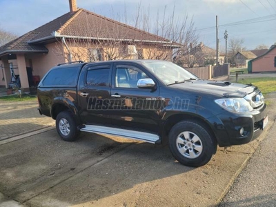 TOYOTA HI LUX Hilux 3.0 D-4D 4x4 Double SR+ (Automata)