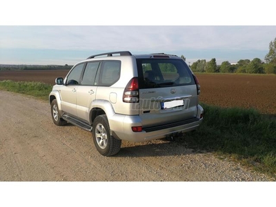 TOYOTA LAND CRUISER 3.0 D GX