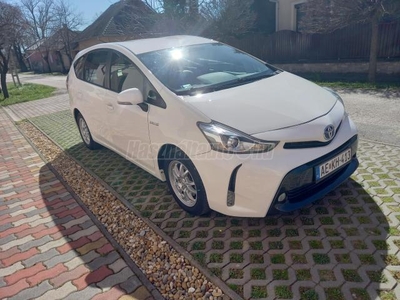 TOYOTA PRIUS+ 1.8 HSD Active Skyview e-CVT