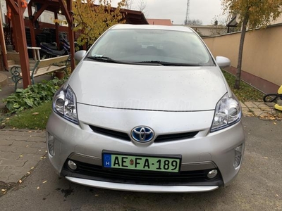 TOYOTA PRIUS PLUG-IN 268000 KM