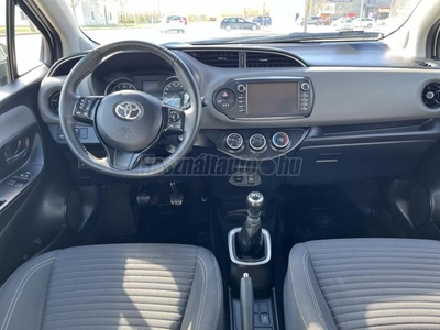 TOYOTA YARIS 1.5 Dual VVT-iE Active City