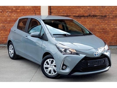 TOYOTA YARIS 1.5 VVT-i Hybrid Comfort e-CVT Navi. T.kamera+radar. Tempomat. 76900 km