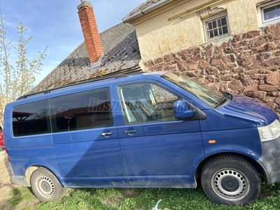 VOLKSWAGEN TRANSPORTER T5 1.9 TDI