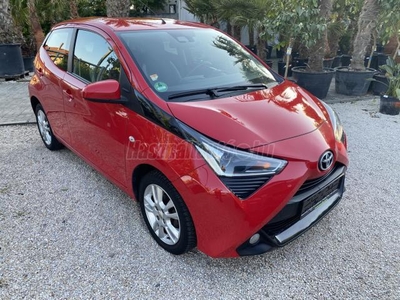 TOYOTA AYGO 1.0 x-play + style + connectivity