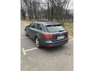 AUDI A4 Avant 2.0 TDI Basis