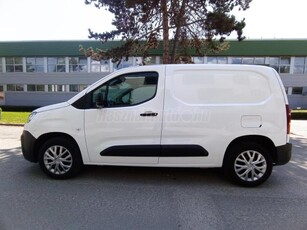 CITROEN BERLINGO 1.5 BlueHDi 100 Club M 1000 (3 személyes ) KLIMA.TEMPOMAT.NAVI.PDC.TOLATÓKAMERA.ÜLÉSFÜTÉS.13000km.!