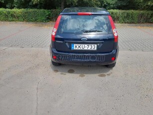 FORD FIESTA 1.4 Ghia