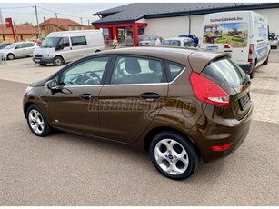 FORD FIESTA 1.4 Titanium Szervizkönyv!Digit klíma!Ülésfűtés!