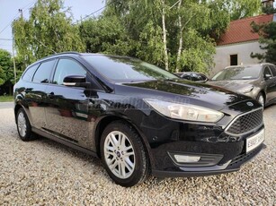 FORD FOCUS 1.5 TDCI Titanium ÖNPARKOLÓ. NAVIGÁCIÓ. ÜLÉS + KORM.FŰTÉS. LED MENETFÉNY. DIGITKLÍMA. RADAR. ALU