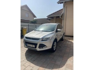 FORD KUGA 2.0 TDCi Titanium Technology Powershift 4WD Tempomat Automata