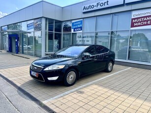 FORD MONDEO 2.0 TDCi Ghia DPF Valós 230 000km vezetett szervízkönyv 3db gyári kulcs