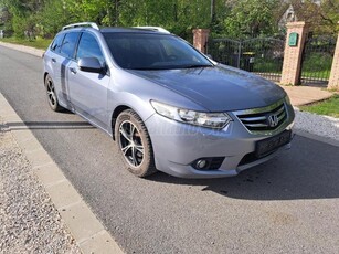 HONDA ACCORD Tourer 2.0 Lifestyle Tempomat.Xenon.Ülésfűtés 195000km