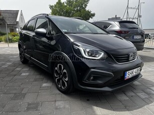 HONDA JAZZ 1.5 i-MMD Hybrid Crosstar Executive eCVT