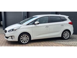 KIA CARENS 1.7 CRDI LX GYÖNYÖRŰ.NAVI.TOLATÓKAMERA.DIGKLÍMA.ÜLÉS- KORMÁNYFŰTÉS. RADAR. ALU.SZERVIZKÖNYV