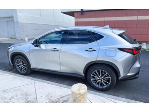 LEXUS NX 350h Business Tech Edition AWD CVT