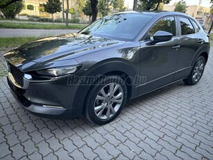 MAZDA CX-30 2.0 Skyactive Balesetmentes/LED/Vez. támogató rendszerek/HUD/Keyless/18-as felni