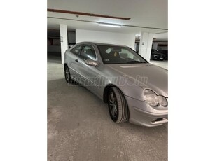 MERCEDES-BENZ C 230 203 Cl