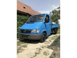 MERCEDES-BENZ SPRINTER 210 D 902.412