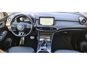 MG EHS 1.5 T-GDI PHEV Luxury (Automata) FULL.PAN.TETŐ.BŐR.LED2.VIRTUAL COCKPIT.NAVI.SÁV-TÁVTARTÓ.360KAMERA.RADAR.ÜLÉSF