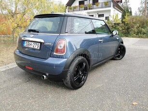 MINI MINI COOPER 1.6 D 50 Camden