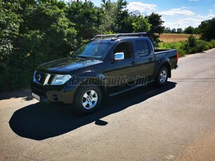 NISSAN NAVARA 4WD Double 2.5D FE