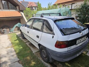 OPEL ASTRA F 1.4 SE GL