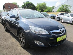 OPEL ASTRA J 1.4 T Enjoy