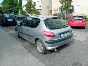 PEUGEOT 206 1.4 Presence