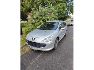 PEUGEOT 307 1.6 HDi D-Sign 3