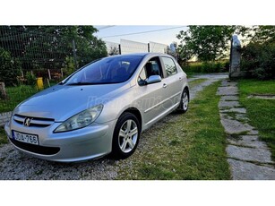 PEUGEOT 307 2.0 Platinum TÖKÉLETES MŰSZAKI ÁLLAPOT JÉGHIDEG KLÍMA 2.0 BENZIN AMI NAGYON RITKA!!!