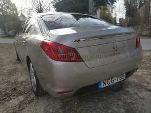 PEUGEOT 508 2.0 HDi HYbrid4 Allure 4x4 (Automata)