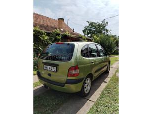 RENAULT SCENIC Scénic 1.6 16V RXT