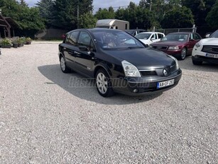 RENAULT VEL SATIS 2.2 dCi Initiale