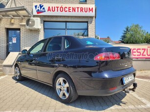 SEAT CORDOBA 1.4 PD TDI Premium Magyar-Gyári fényezés-Rozsdamentes-Új kuplung-Vezetett szerviz-Vonóhorog