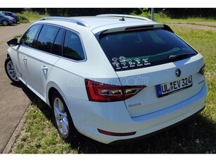 SKODA SUPERB Combi 2.0 TDI SCR SportLine DSG