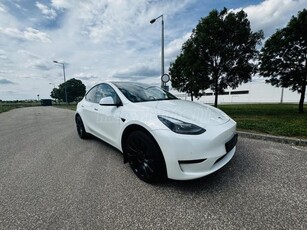 TESLA MODEL Y Performance AWD (Automata)