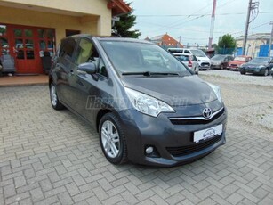 TOYOTA VERSO-S Verso S 1.33 VVT-i 107 ezer km