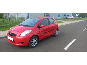 TOYOTA YARIS 1.3 Ice Plus KLÍMA. SZERVIZKÖNYV