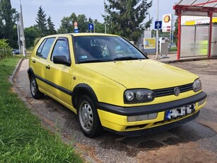 VOLKSWAGEN GOLF III 1.4 CL Servo