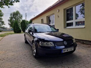 VOLKSWAGEN PASSAT V 1.9 TDI Highline